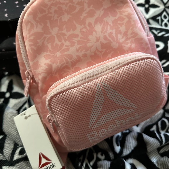 Backpack - Picture 1 of 3